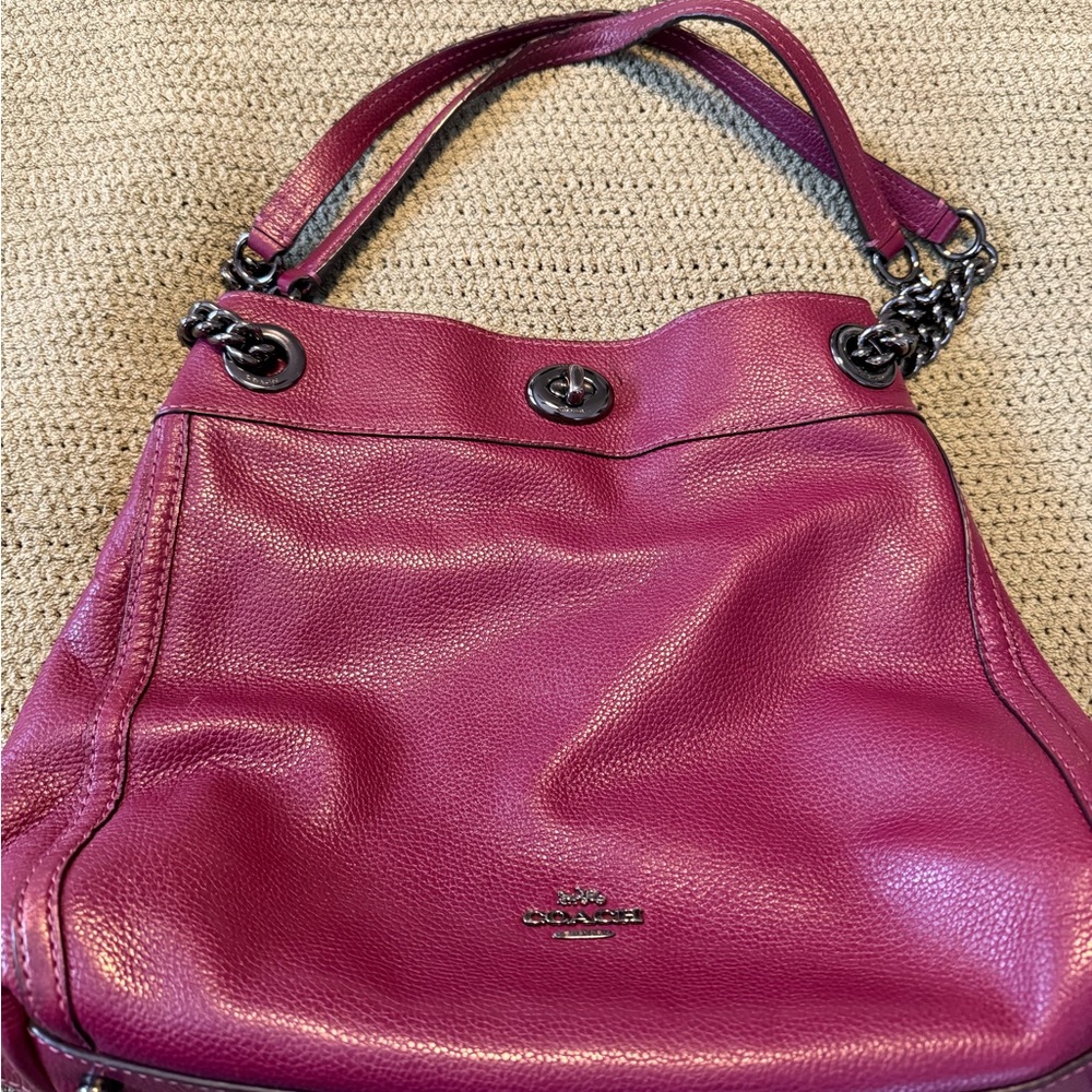 Coach Turnlock Edie Leather shoulder bag polished pebble Burgundy/gunmetal